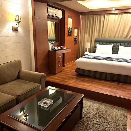 Duroy Hotel By Beverly Beirut Eksteriør bilde